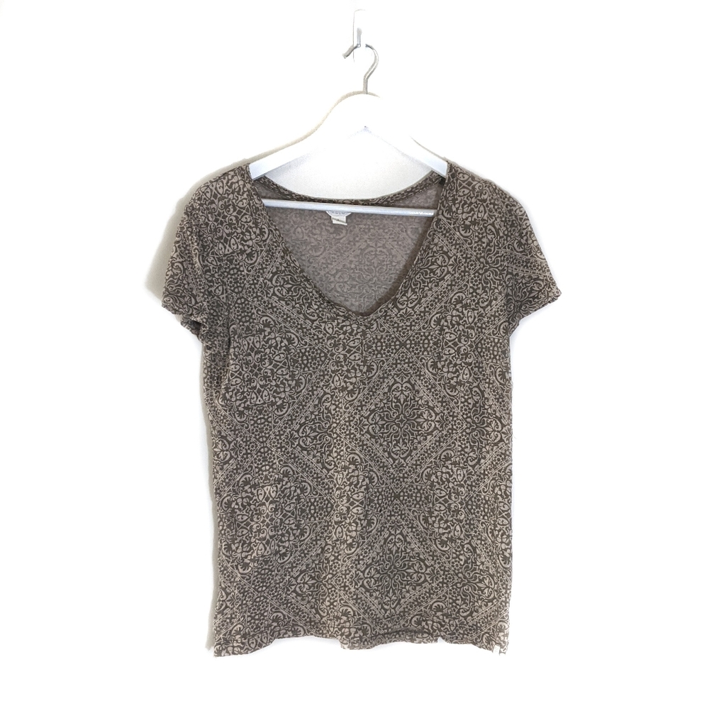 Caslon Small brown floral linen round v neck tee